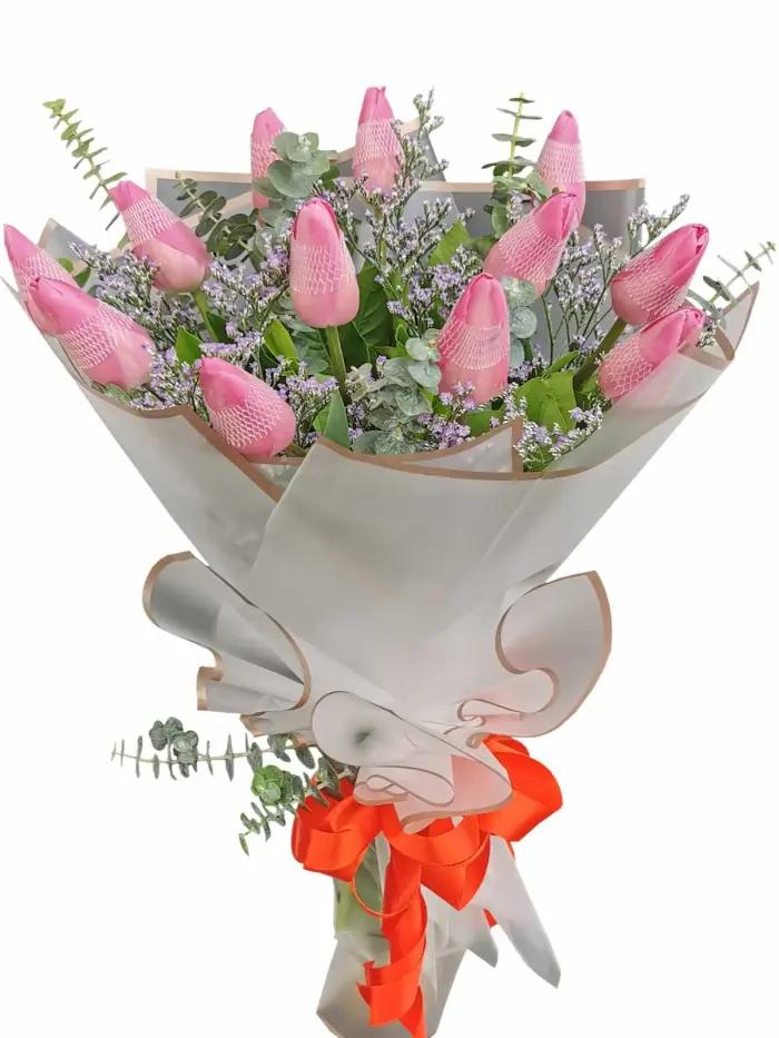 anniversary tulip bouquet palanan makati city