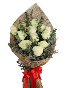 12 stem white Ecuadorian roses bouquet for wedding and sympathy delivery Cavite