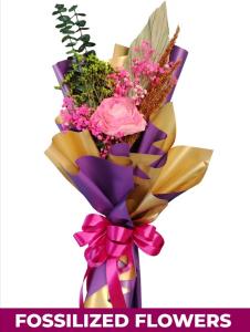 1 Stem Pink Dry Rose Gift Bouquet from Florist PH with pink preserved rose, dried fillers, eucalyptus-style foliage, Korean purple wrapper, pink ribbon, and premium gift presentation for delivery in San Nicolas Manila City