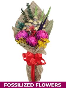 Ferro and Three Dried Flower | FlowerBouquet.vip Bulacan Gift Ferro and Three Dried Flower – Preserved Flower Delivery Bulacan