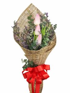 3-Stem Light Pink Tulip Bouquet - FlowerBouquet.vip 3-Stem Light Pink Tulip Bouquet Fresh Flowers Delivery Laguna