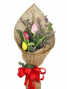 3 Stem Mixed Tulip Gift Bouquet – hand-arranged fresh tulips